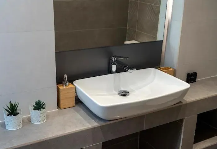 Lägenhet Beautiful In Near The Sea *