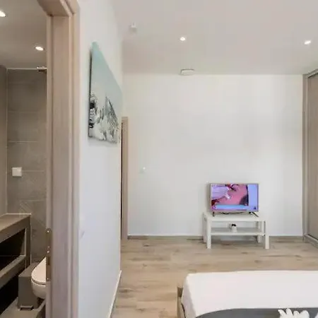 Beautiful In Parikoia Near The Sea Apartment Aliki (Paros)