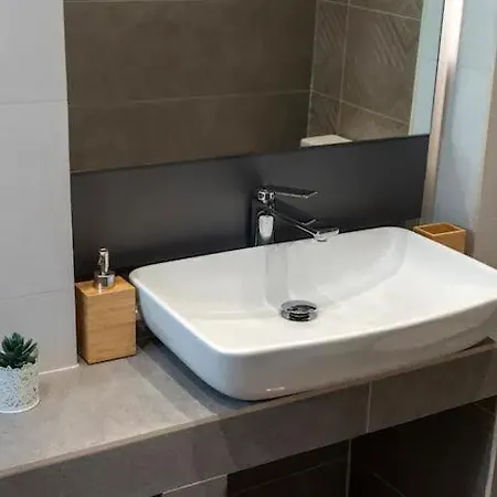 Apartment Beautiful In Parikoia Near The Sea *
