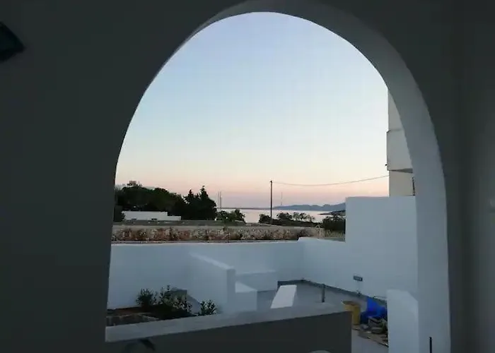 Appartement Beautiful In Near The Sea Alikí