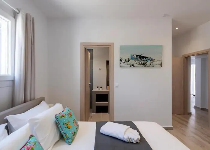 Appartement Beautiful In Near The Sea Alikí